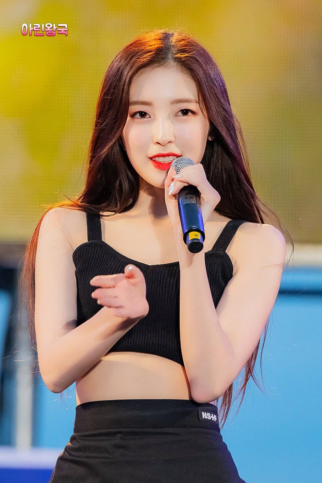 의외로 청순한 오마이걸 아린이.jpgif | 인스티즈