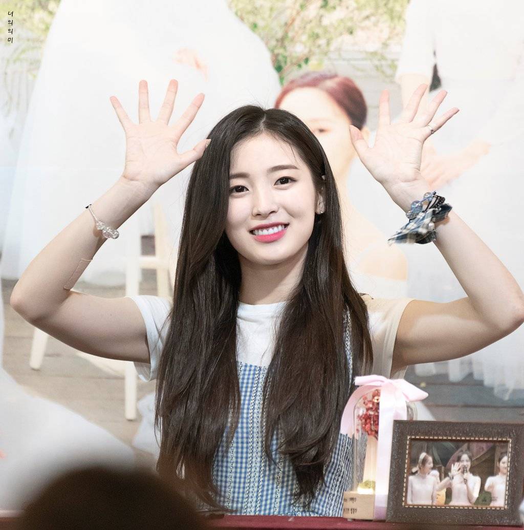 의외로 청순한 오마이걸 아린이.jpgif | 인스티즈