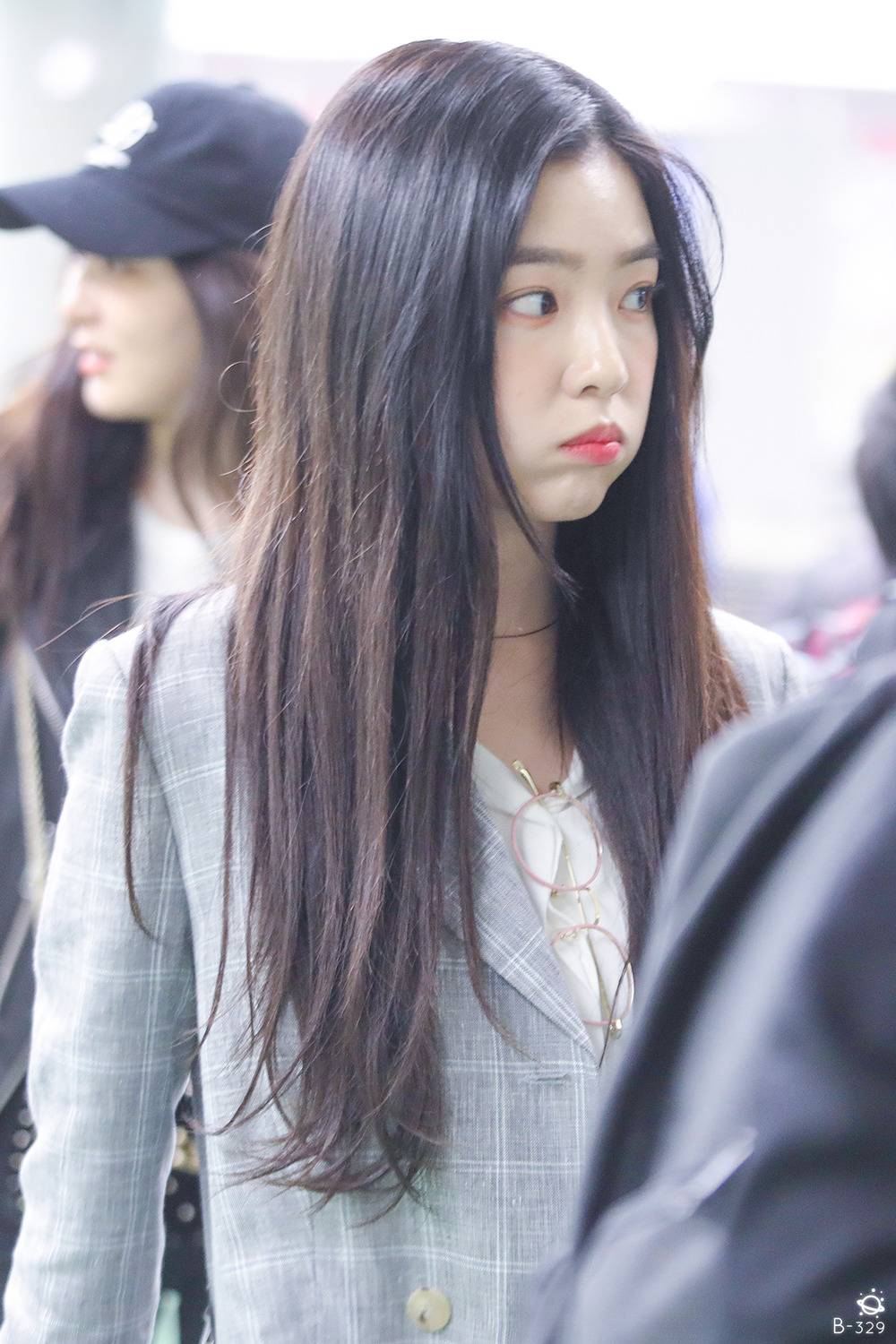 레드벨벳 아이린으로 알아보는 헤어색의 중요성.jpgif - 인스티즈(instiz) 이슈 카테고리