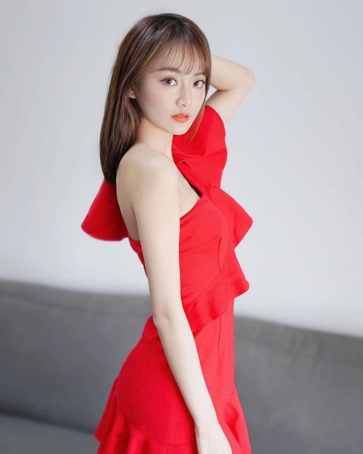 미스홍콩 준우승 Erin Wong 인스타 (49장) | 인스티즈