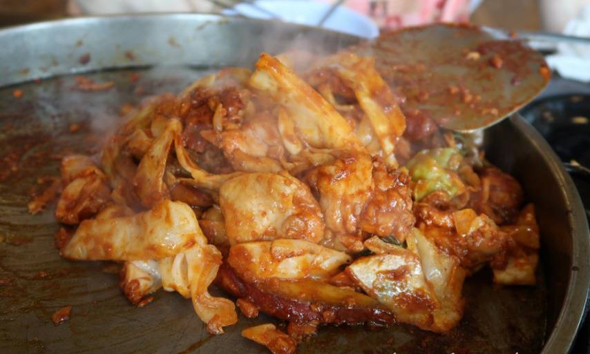 어느날 친구가 닭요리에 술 한잔 하자고 한다 당신의 선택은? | 인스티즈