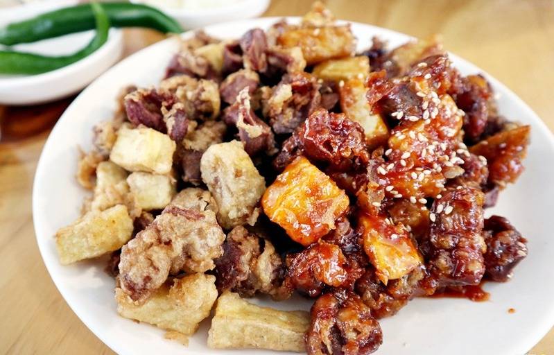 어느날 친구가 닭요리에 술 한잔 하자고 한다 당신의 선택은? | 인스티즈