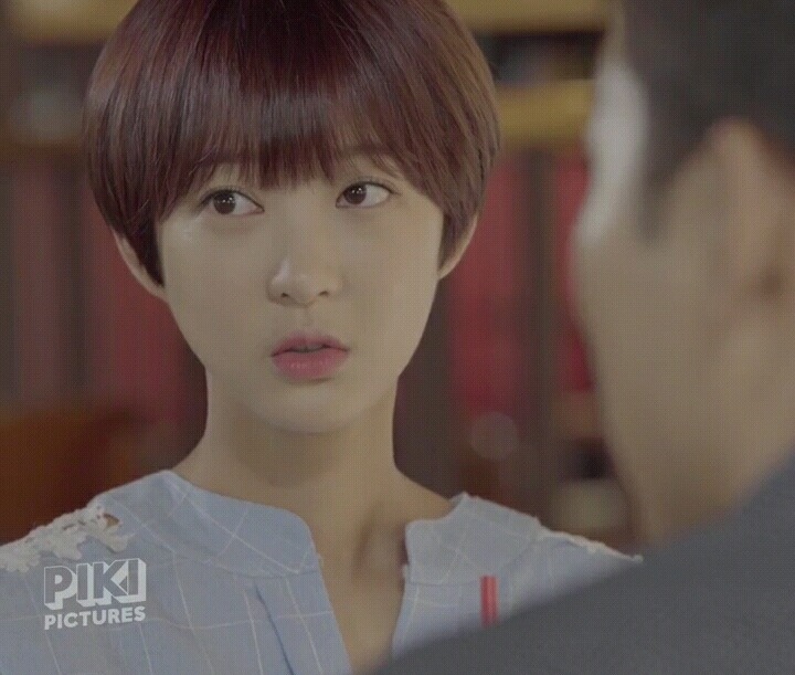 카페에서 몰입도 쩌는 순간 | 인스티즈