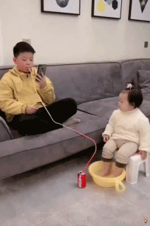 오빠를 가지고 노는 여동생 | 인스티즈