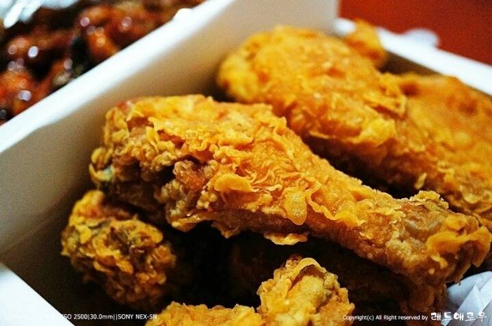 피자찌끄래기가 치느님과 라이벌이라 하는게 어이없는 이유.jpg | 인스티즈