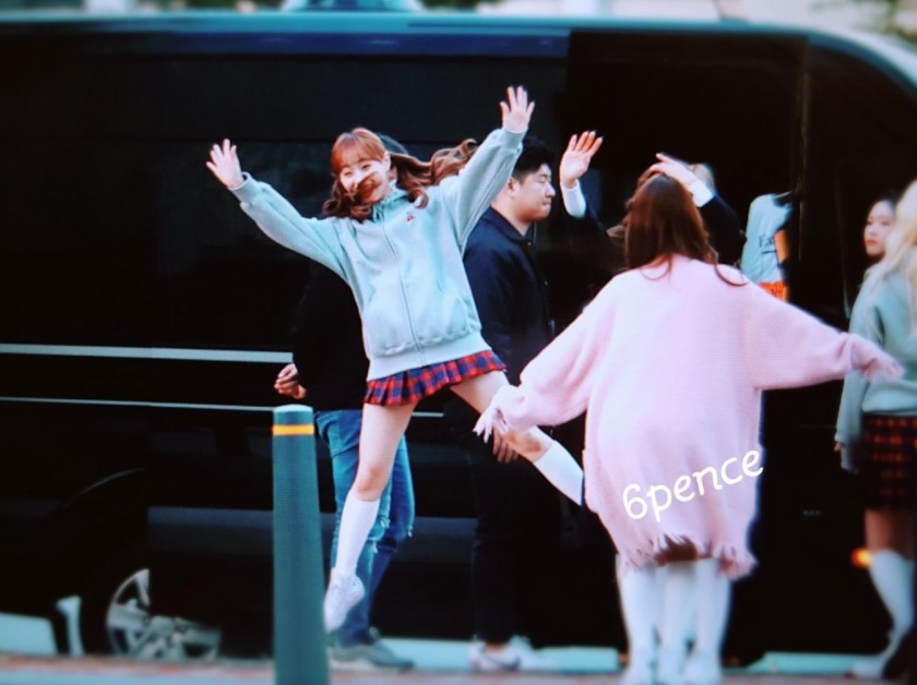 점프하는 이달의 소녀 츄 인스티즈 Instiz 인티포털