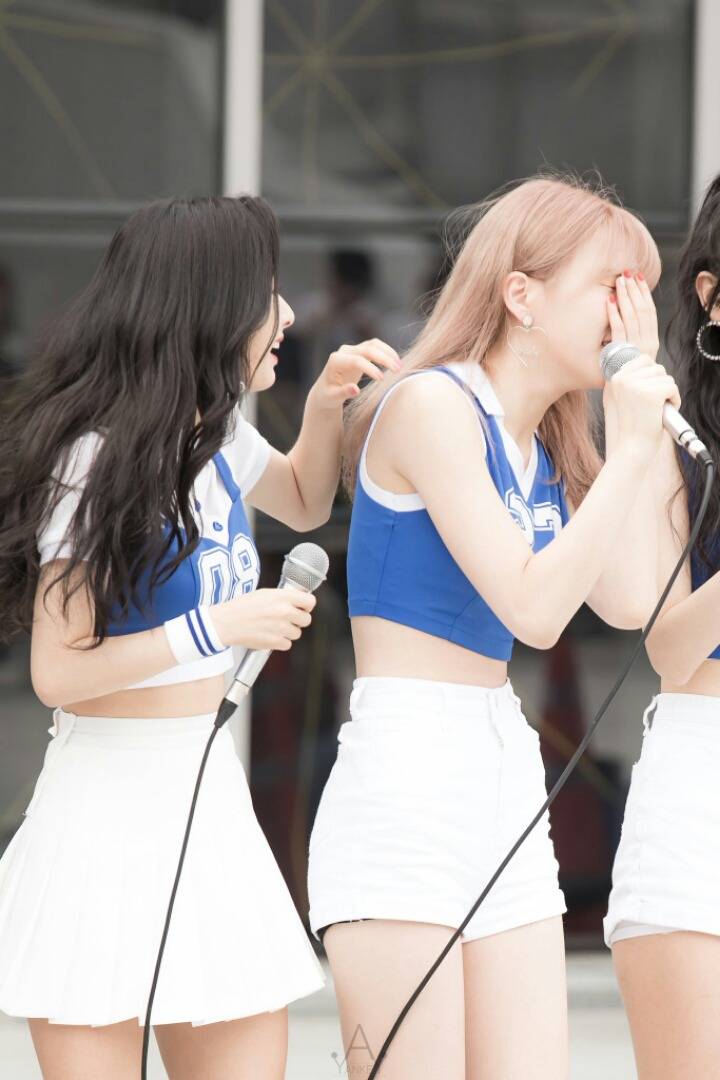 밖에서 새가 기분좋게 울어서 우주소녀 은서 | 인스티즈