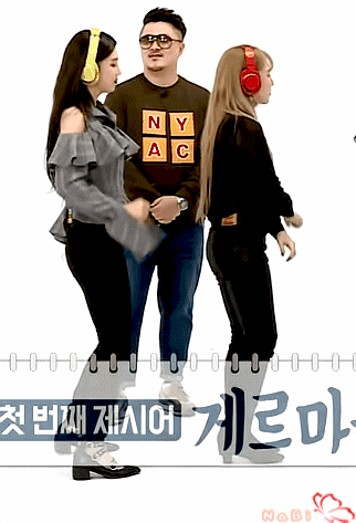 레드벨벳 동네북.gif | 인스티즈