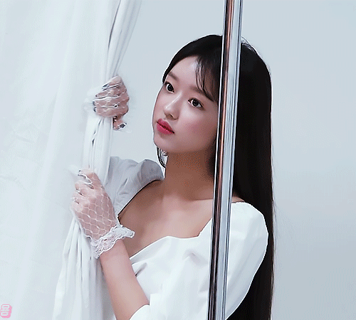 오마이걸 유아 아레나 화보 촬영 비하인드 | 인스티즈