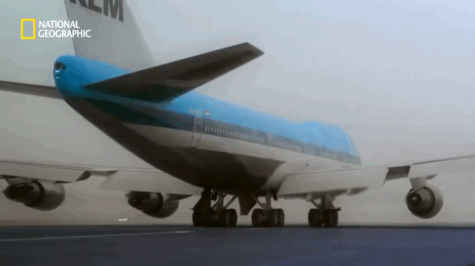 항공 역사상 최악의 대참사.gif | 인스티즈