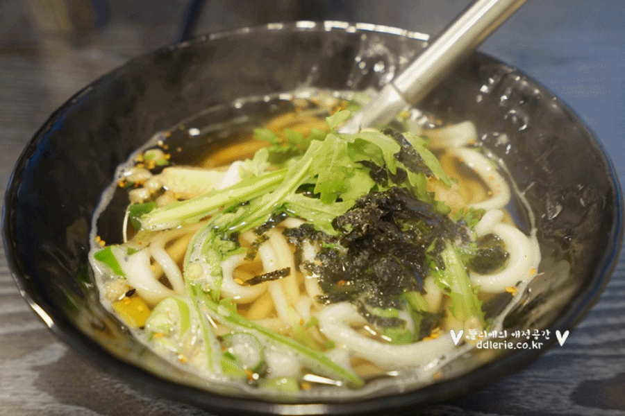 라면 떡볶이 김밥 우동 오뎅꼬치 움짤 gif | 인스티즈
