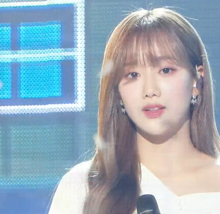 비주얼 분위기 음색까지 아련한 에이프릴 나은 진솔 | 인스티즈