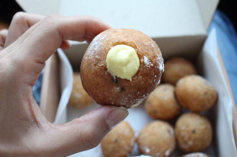 속에 여러 가지 크림이 들어간 도너츠윤 찹쌀도너츠.jpg | 인스티즈