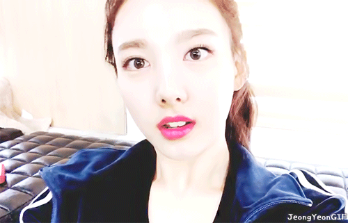 180711 KBS 연예가중계 게릴라 데이트 촬영 - 체리 토끼 나연이 of TWICE | 인스티즈