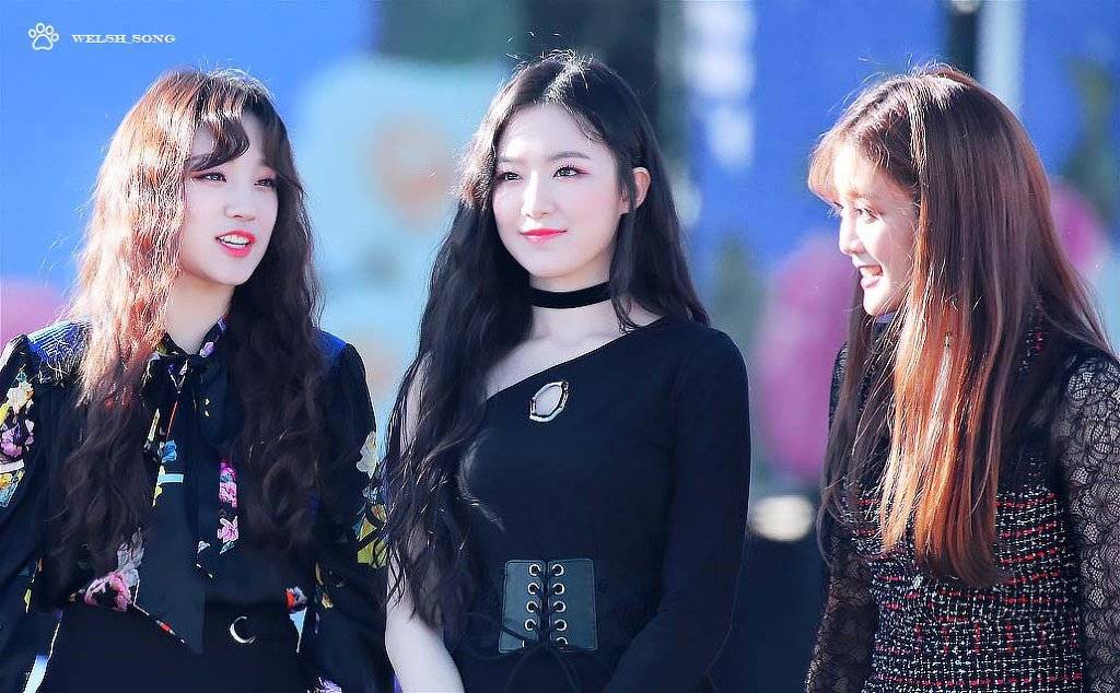 새하얀 여자아이들 슈화.jpgif | 인스티즈