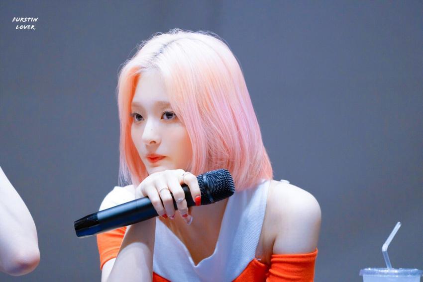 프로미스나인 이나경 | 인스티즈