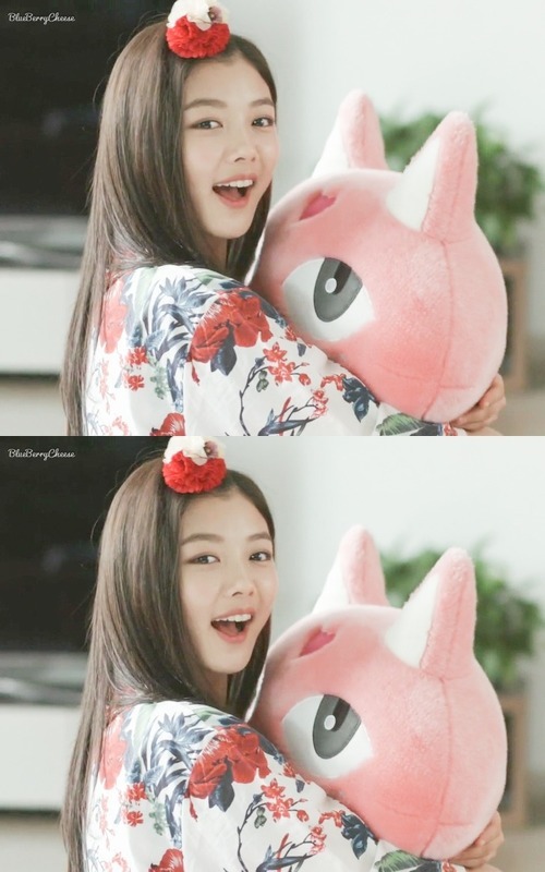 포텐이 궁금한 99년생 배우 김유정 | 인스티즈