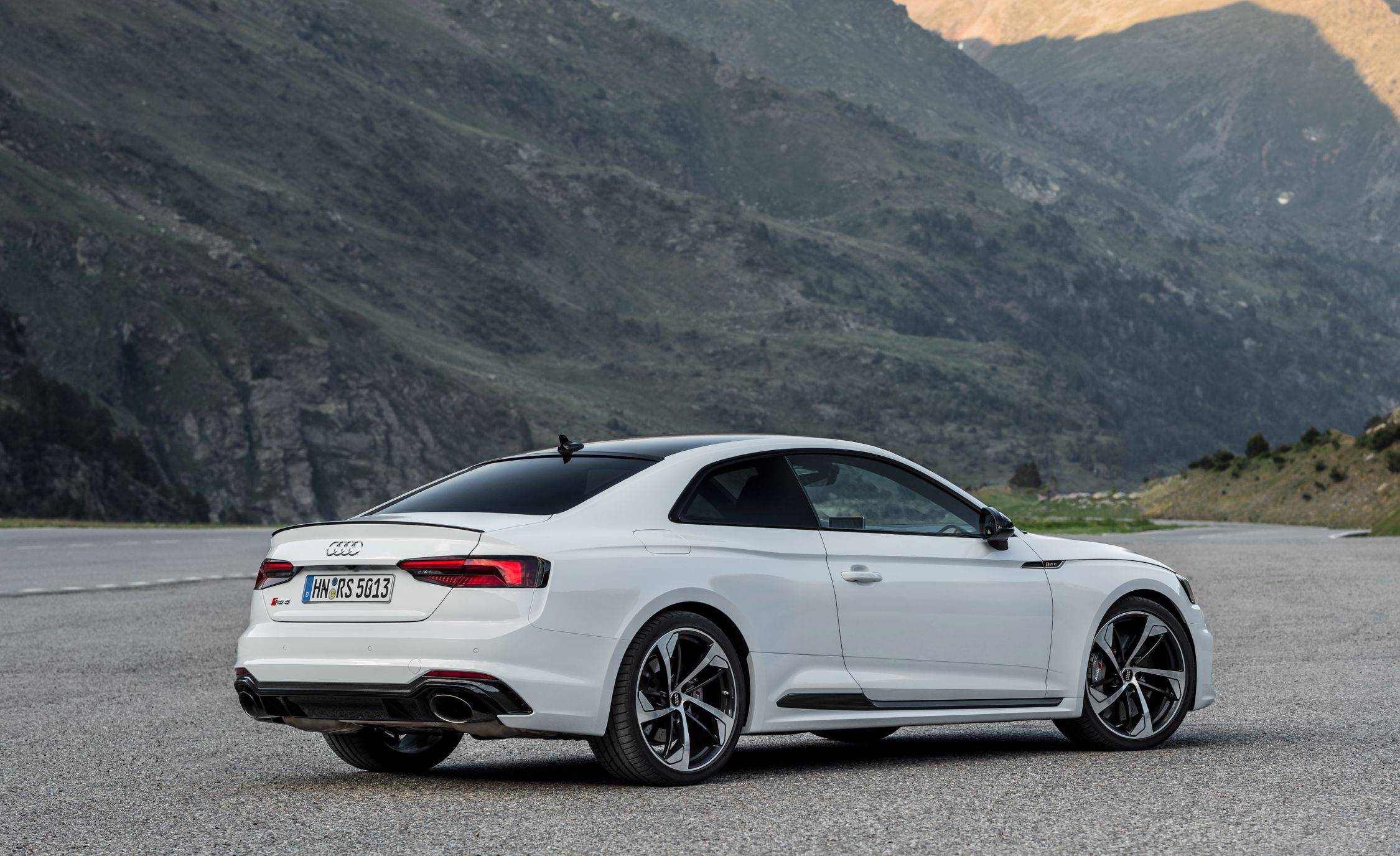 2018 신형 아우디 RS5 쿠페 [데이터호우주의] | 인스티즈