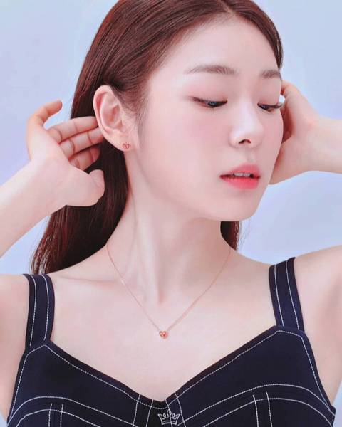 추운 날이라 마음 따뜻해지시라는 뜻에서 연느님.jpgif (30장) | 인스티즈