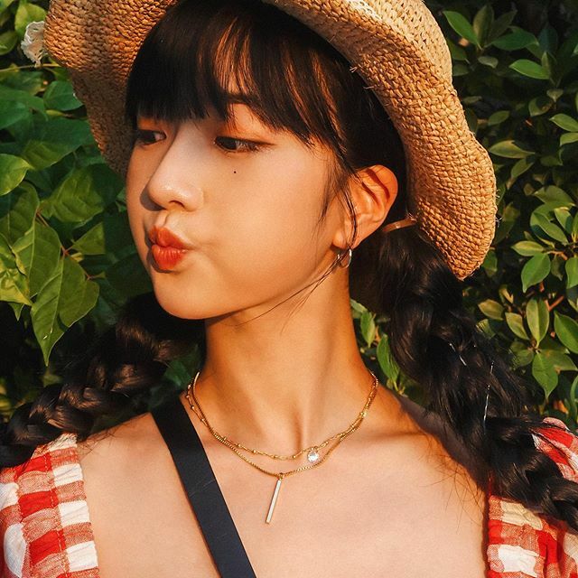 윤보미 시그니쳐 표정.gif | 인스티즈