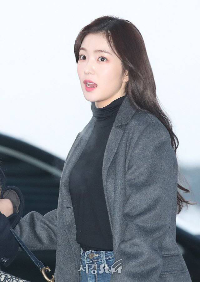너무 추워서 깜짝 놀란 레드벨벳 아이린.jpgif | 인스티즈