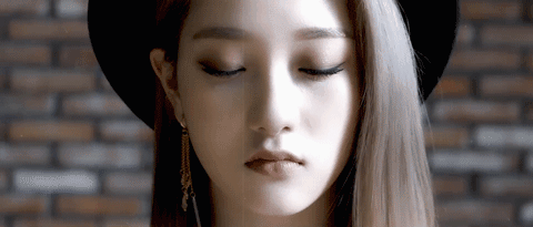 프로미스나인의 강렬한 눈빛 | 인스티즈