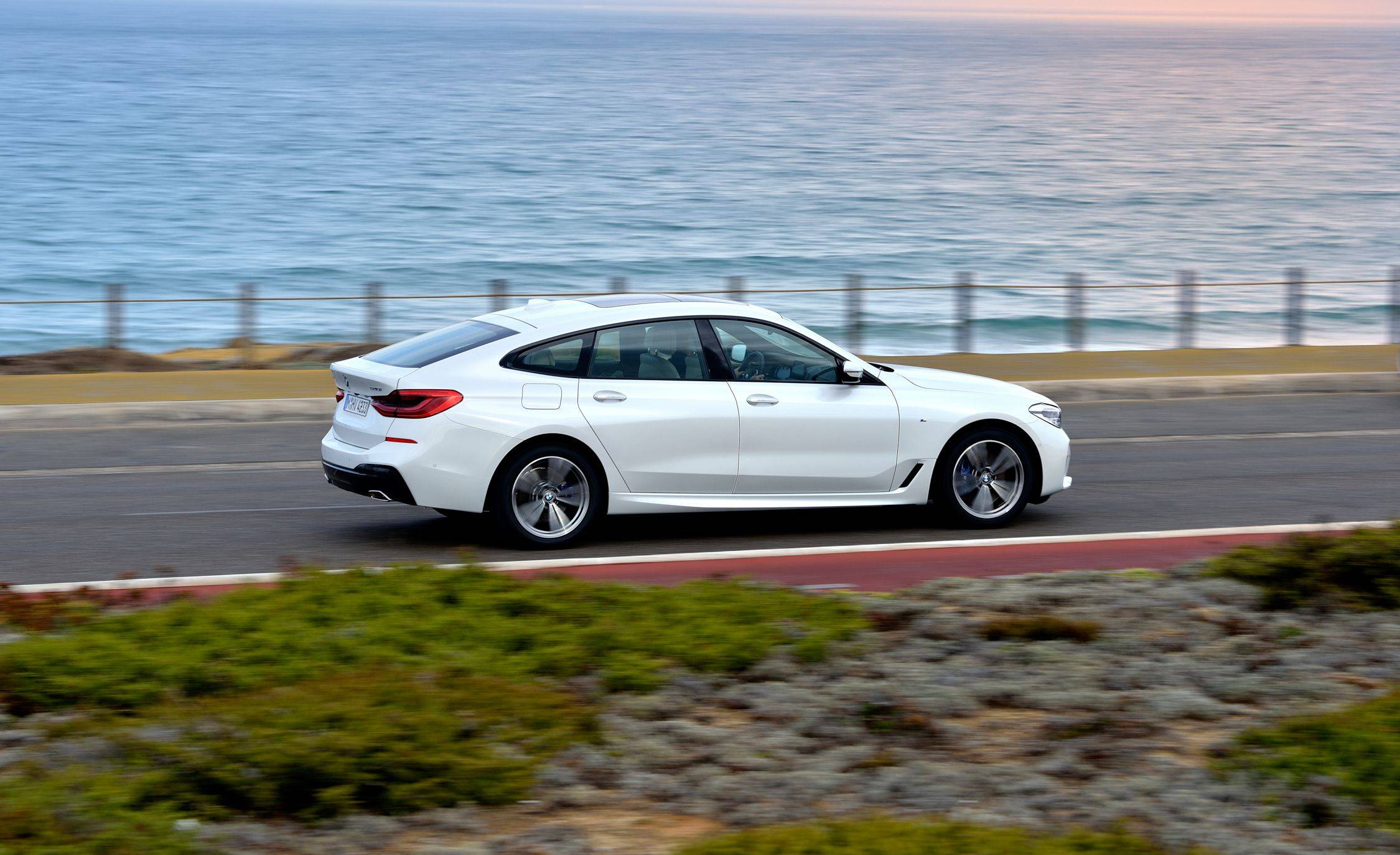 2018 신형 BMW 640i xDrive GT [데이터주의] | 인스티즈