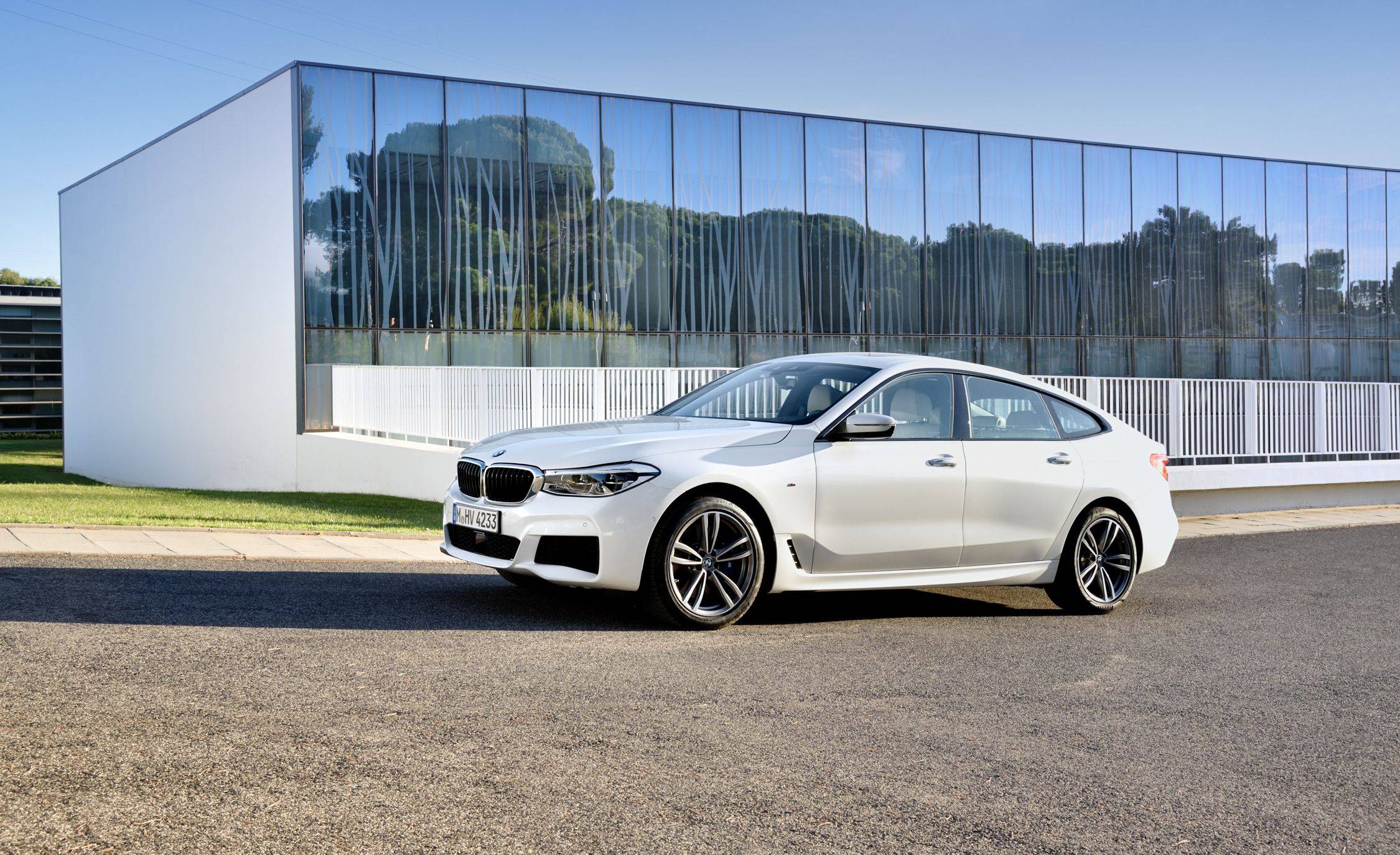 2018 신형 BMW 640i xDrive GT [데이터주의] | 인스티즈