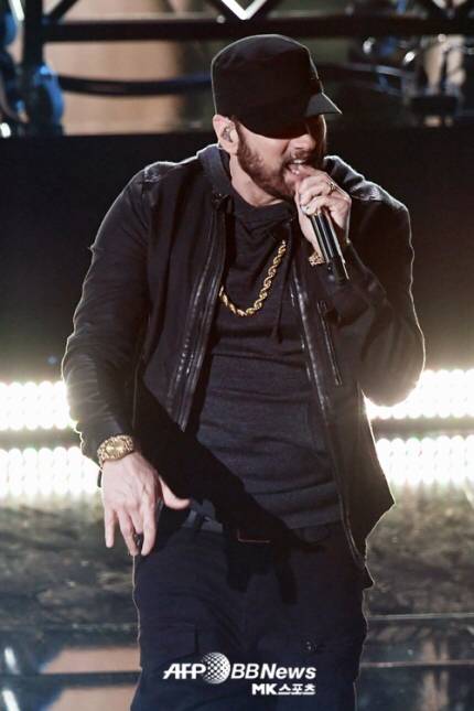 에미넴 : 오스카 오는데 까지 18년 걸렸다 | 인스티즈