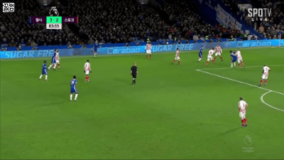 스트라이커 그 자체 짐승 그 자체.gif | 인스티즈