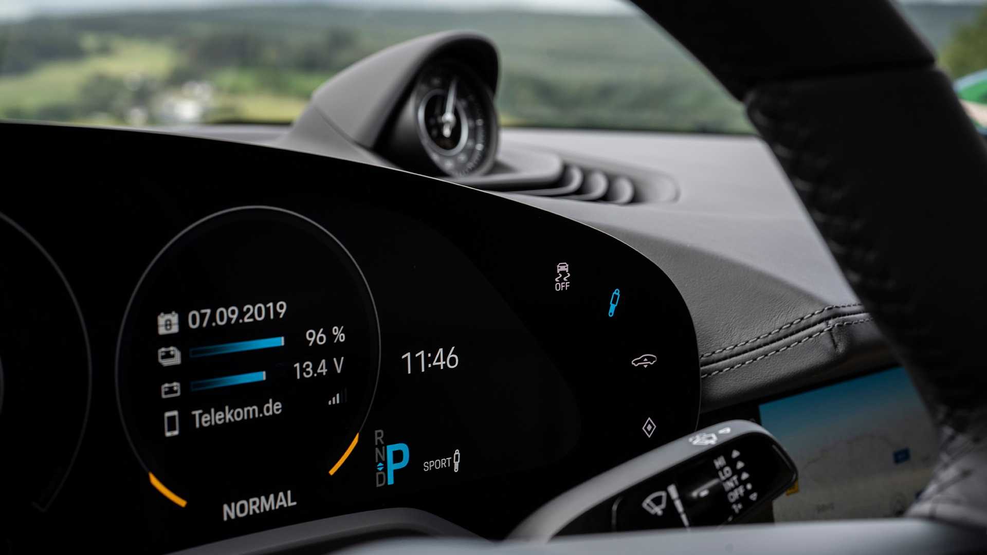 2020 포르쉐 타이칸 터보 S [데이터주의] | 인스티즈