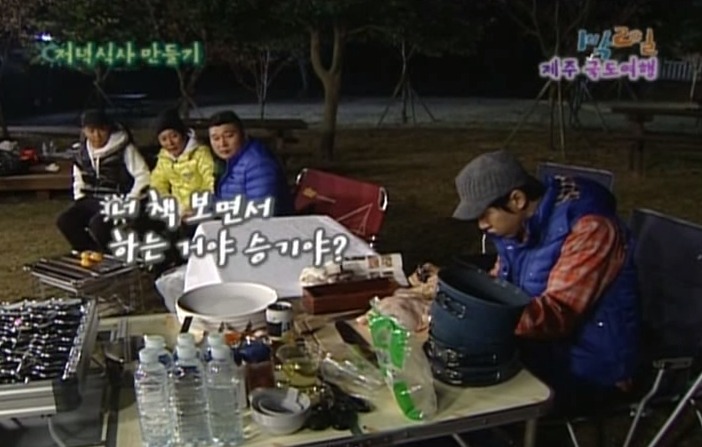 1박2일 레전드 이승기 의 연예계 인생 유일한 오점 비어캔 치킨 만들기 jpg | 인스티즈