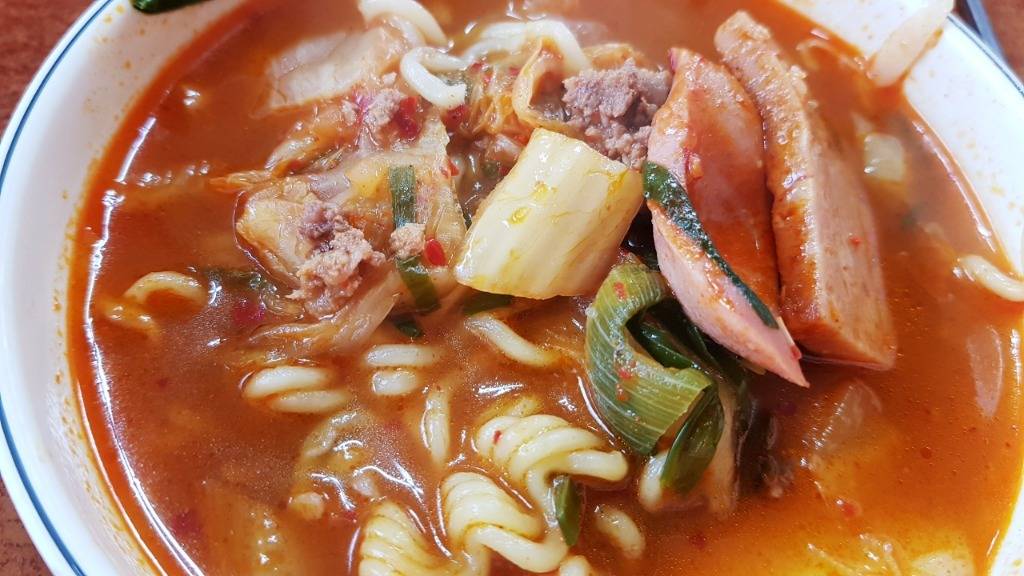 김치찌개보다 은근 좋아하는 사람 많은 찌개 | 인스티즈