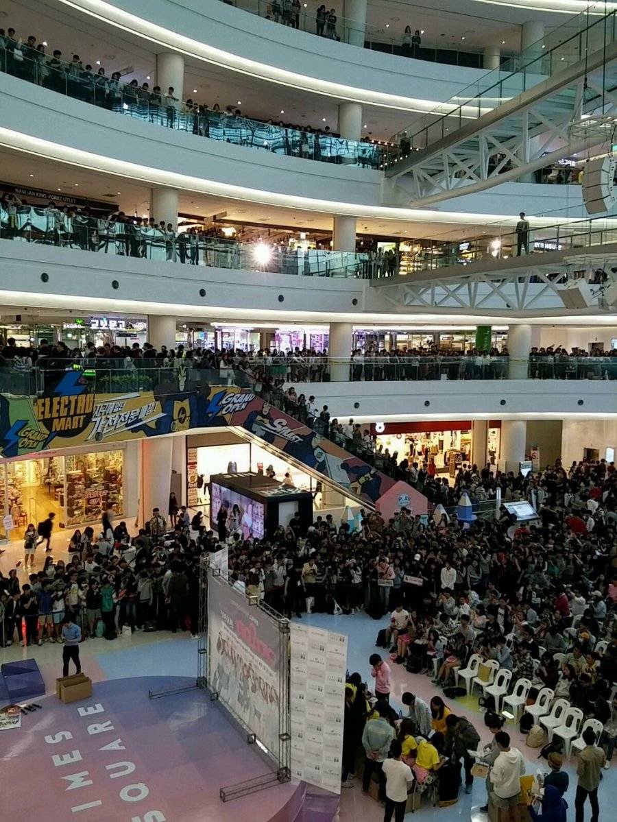 오늘자 아이오아이 팬싸 모습.jpg | 인스티즈