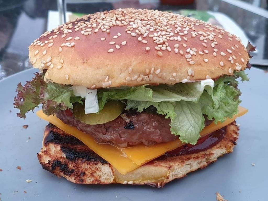 햄버거에 따뜻한 피클.......jpg | 인스티즈