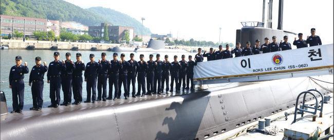 대한민국 잠수함의 민폐 | 인스티즈