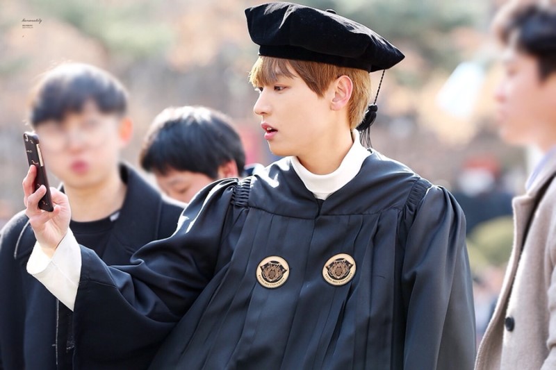 김인성 경희대 졸업식 보고가시죠 | 인스티즈