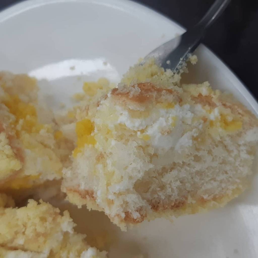 카스테라랑 고구마를 합쳐버렸다는 파리바게트......jpg | 인스티즈