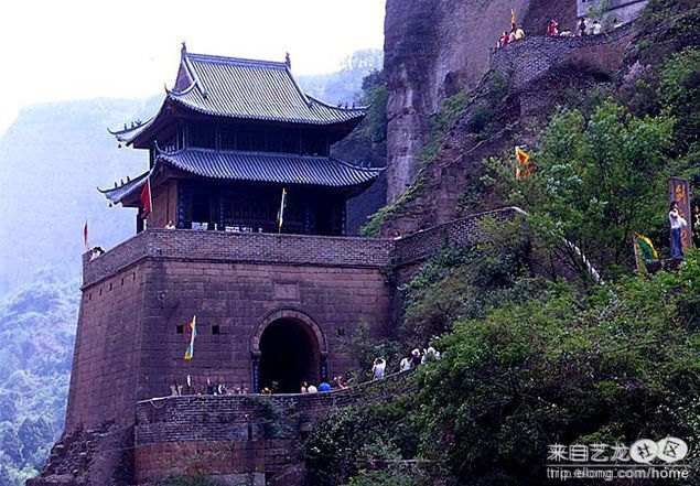 등애를 따라 촉나라를 정벌하러 가던 병사들이 지나가야 했던 길 | 인스티즈