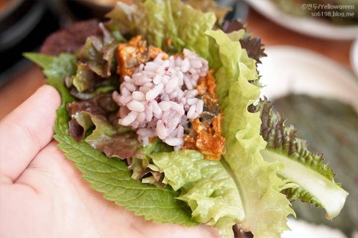 쌈 싸먹을때 많이 갈리는 유형.jpg | 인스티즈