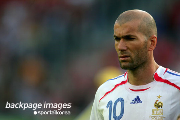 대머리가 가장 잘 어울리는 인물은? | 인스티즈