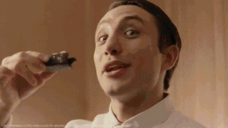 일본에서 사과하고 내린 샤오미 광고.gif | 인스티즈