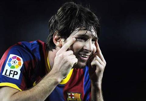 메시의 알수없는 행동 | 인스티즈