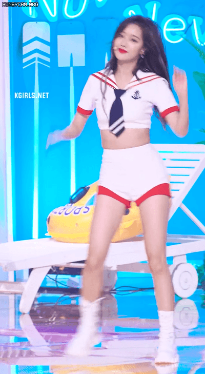 역대급 미모 뽐낸 에이프릴 나은.gif | 인스티즈