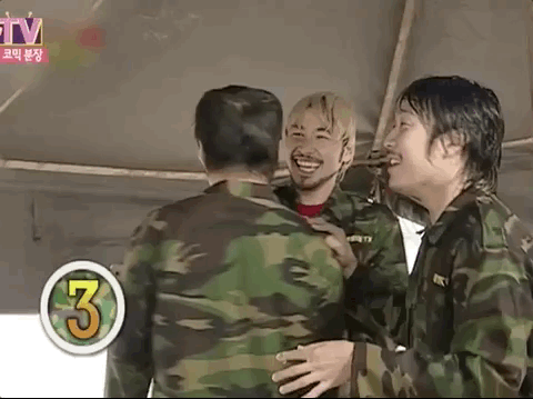 누가 뭐라고 해도 무한도전의 최전방 원톱 스트라이커.jpgif | 인스티즈