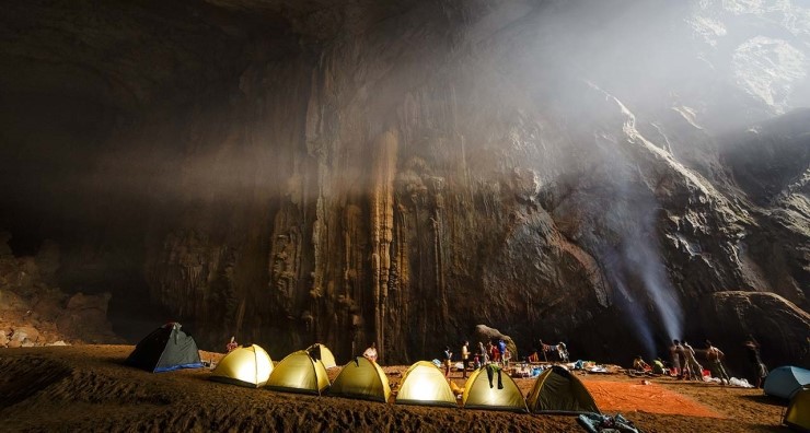상상속의 동물이 살고 있을것 같은 세계 최대의 동굴(베트남 항손둥 동굴).jpg | 인스티즈