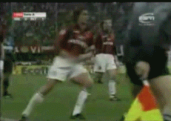 호나우두의 개인기가 아직도 역대급인 이유.gif | 인스티즈