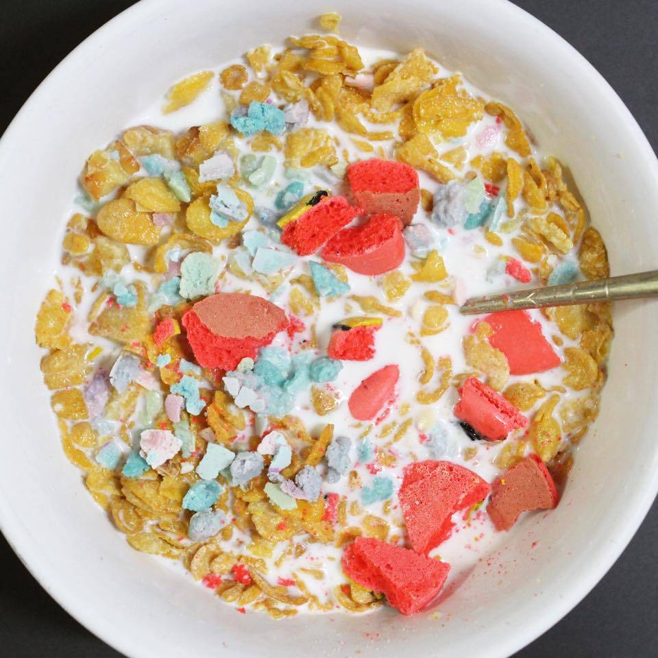 은근 매니아층 있는 우유에 말아서 먹으면 맛있는...JPG | 인스티즈