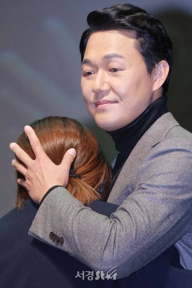 박성웅 이웃주민들이 박성웅에게 요구하는것.jpg | 인스티즈