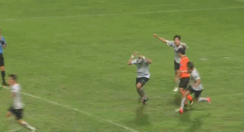 전세계 축구선수들이 쓰는 초인적인 역대급 축구스킬들.gif | 인스티즈